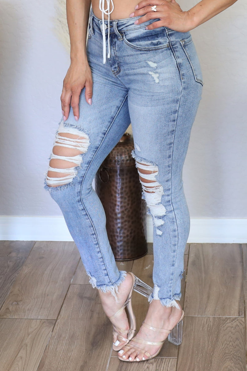 Risen Mid Rise Distressed Skinny